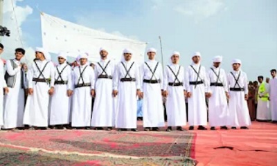 قبيلة آل باجري .. تزف 20 عريساً وعروسة في أول زواج جماعي