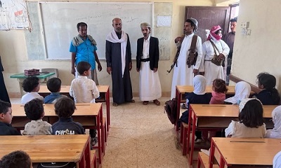 مدير عام مديرية العبر يدشّن العام الدراسي الجديد بمدارس المديرية