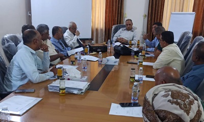 اجتماع أول للجنة تصفية مشروع الصرف الصحي في سيئون وتريم