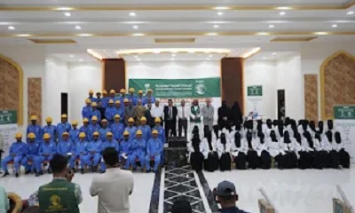 مركز الملك سلمان للإغاثة يسلم 80 حقيبة مهنية لدعم مشاريع الشباب في وادي حضرموت