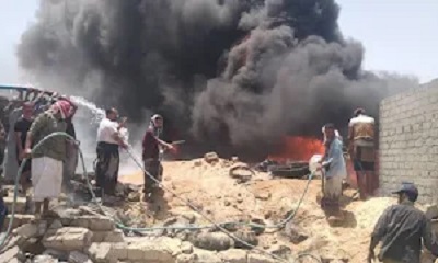 مدير عام عمد يطلع على اثار الحريق بجول كريث ويثمن جهود الجميع للسيطره على الحريق