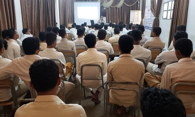 محاضرة توعوية بثانوية الخطاب للبنين بتريم بمناسبه فعالية الاحتفال باليوم العالمي للاوزون