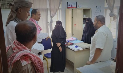 وكيل وزارة الداخلية لشئون الخدمات المدينة ومدير عام مديرية سيئون سابقا في زيارة خاصة للوحدة الصحية بشعب الحصان بتاربة 