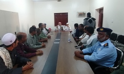 في أول لقاء بعد تكليفه.. مدير عام دوعن يلتقي بالمناصب والأعيان ويحدد أولوياته بقيادة ملف الكهرباء الشائك