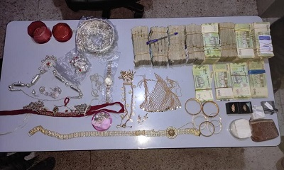 في أقل من ساعتين مركز شرطة روكب التابع لإدارة أمن مديرية المكلا يلقي القبض على عصابة مكونة من شخصين قاموا بالسرقة