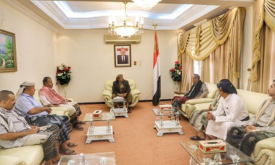 محافظ حضرموت يصل سيئون ويناقش الأوضاع الخدمية والأمنية مع قيادات السلطة المحلية والعسكرية