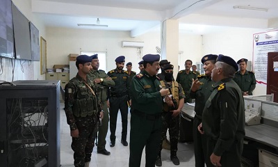 وزير الداخلية يترأس لقاءاً لقادة شرطة ساحل حضرموت ويدشّن نظام الاتصالات للقيادة والسيطرة
