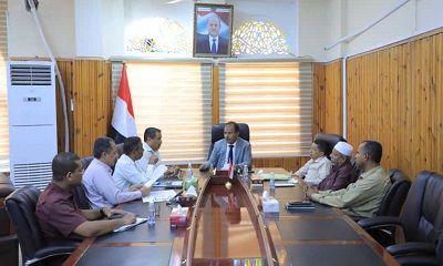 برئاسة الوكيل العامري لجنة المناقصات بوادي حضرموت ترسي مناقصة مشروع روضة بور بعد استكمال التحليل الفني