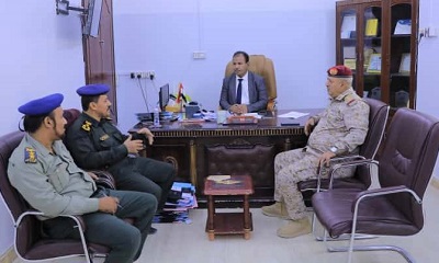 الوكيل العامري يطلع على أوضاع مصلحة الهجرة والجوازات والجنسية بوادي حضرموت ويشدد على تسريع إنجاز معاملات المواطنين