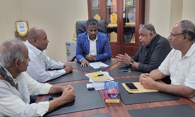 اللجنة التنظيمية العليا لليوم العالمي للصقور تلتقي بوكيل محافظة حضرموت لشئون الشباب ومدير عام مكتب الشباب والرياضة بالساحل