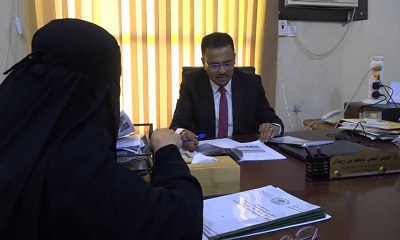 الأمين العام لمحلي حضرموت يطلع على نشاط الهيئة العامة لحماية البيئة بساحل حضرموت