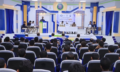 كلية الآداب واللغات بجامعة سيئون تحتضن مناظرة طلابية لثانوية الرواد الأهلية بالتنسيق مع قسم اللغة العربية