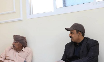 محافظ حضرموت يقدّم واجب العزاء في وفاة الشخصية الاجتماعية الشيخ عيضة بن صالح بن مرعي بن ماضي 