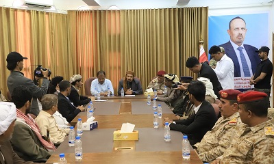 محافظ حضرموت يترأس اجتماع المكتب التنفيذي لمديرية العبر