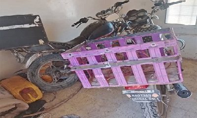 أمن دوعن يطيح بسارق محترف في سرقة الدراجات النارية بعد عملية رصد محكمة