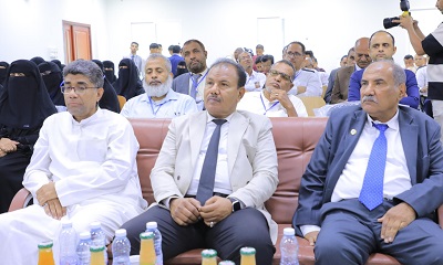 الوكيل العامري يدشن الندوة العلمية بمناسبة اليوم العالمي للباثولوجي بجامعة سيئون