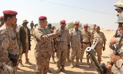 اللواء الجعيملاني يطّلع على جاهزية المواقع الخارجية للواء 37 مدرع واللواء 135مشاة