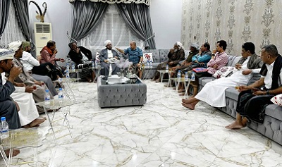 محافظ حضرموت يلتقي لجنة الوساطة ويؤكد على أهمية تغليب المصلحة العامة 