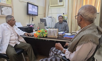 وكيل محافظة حضرموت لشؤون مديريات الوادي والصحراء الاستاذ عامر سعيد العامري يقوم بزيارة للمركز الصحي الإسعافي بتاربة 