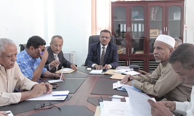 الأمين العام لمحلي حضرموت يرأس اجتماعاً استثنائياً لإقرار الموازنة المالية للمحافظة للعام 2026م 