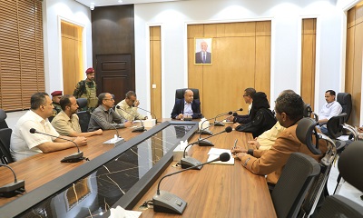 محافظ حضرموت يؤكد دور التعليم الفني والتدريب المهني في تلبية متطلبات سوق العمل وخلق فرص للشباب