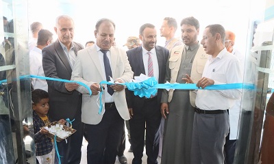 الوكيل العامري يدشن مخيّم العيون المجاني لأزاله المياه البيضاء بمستشفى بن زيلع الحديث بسيئون 