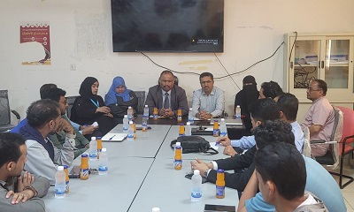 مكتب وزارة الصحة العامة والسكان بساحل حضرموت يعقد لقاء مشترك لمتابعة مستجدات الوضع الوبائي لمرض الحصبة بمديرية المكلا