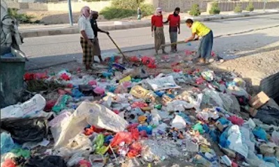 وحدة النظافة والتحسين بمديرية القطن تقوم بجمع المخلفات من شوراع و أحياء المديرية 