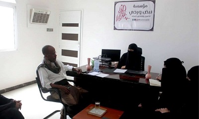 مؤسسة نبض وردي لتمكين وتأهيل المراة تستقبل صباح هذا اليوم رئيس مؤسسة حضرموت لخدمة التراث