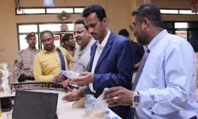 الوكيل الجيلاني يدشن تطبيق ميثاق الإلكتروني لضبط الأسعار وينفذ نزولاً ميدانيًا للمحلات التجارية وتجار المواد الغذائية