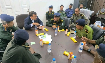 إجراء مراسم التسليم والاستلام بين مديري أمن المكلا السلف والخلف