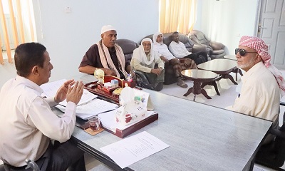 العمودي يلتقي باللجنة المجتمعية الاهلية بالمركز الصحي بمدودة