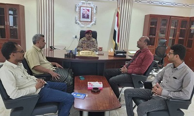 مدير عام مديرية المكلا يبحث مع قائد المنطقة العسكرية الثانية تعزيز التعاون المشترك