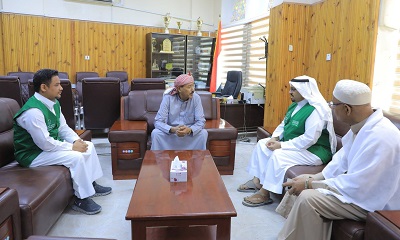 بتوجيهات الوكيل بارباع مدير الصحة ومستشار المحافظ يطلعان البرنامج السعودي لتنمية وإعمار اليمن على عدد من المشاريع الصحية ومدى إمكانية التدخل فيها
