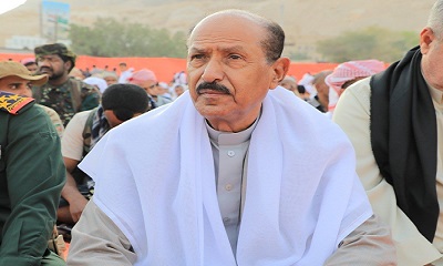 الوكيل بارباع يؤدي صلاة عيد الفطر المبارك مع جموع المصلين ويستقبل جموع المهنئين