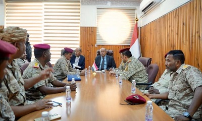 عضو مجلس القيادة محافظ حضرموت يؤكد اهتمامه بكافة القيادات العسكرية والأفراد في المنطقة العسكرية الأولى