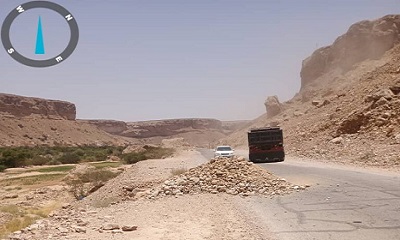 العمل على إعادة صيانة وتأهيل طريق بن عيفان – حورة – وادي العين