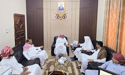 مدير عام مصلحة شؤون القبائل بوادي وصحراء حضرموت يشيد بأدوار الشيخ أبوبكر الهدار الخيرية