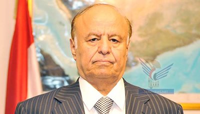رئيس الجمهورية يشيد بتصدي أبطال الجيش والأمن للمخططات الإرهابية في المكلا
