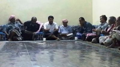 مدير عام مديرية غيل بن يمين صالح مولى الدويلة يلتقي بمشائخ واعيان منطقة غيل بن يمين