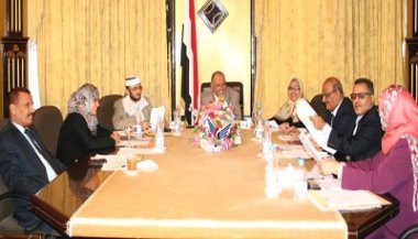اللجنة العليا للانتخابات تناقش استحداث فرعا لها بمحافظة أرخبيل سقطرى