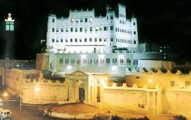 الأحد القادم في سيئون "أمجاد أُمَّة" عمل مسرحي يناقش قضايا اجتماعية  