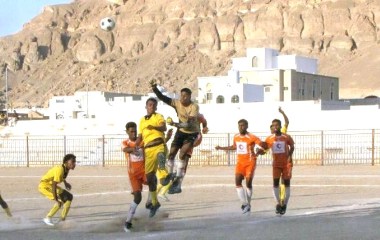 التعادل يحسم مباراة الاحقاف والأحرار في كأس حضرموت اندية الوادي