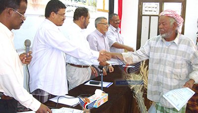 اختتام دورة تدريبية حول طرق إنتاج القمح بسيئون