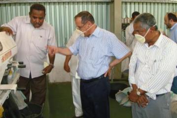وزير الزراعة يطلع على أنشطة المؤسسات والمشاريع الزراعية بوادي حضرموت