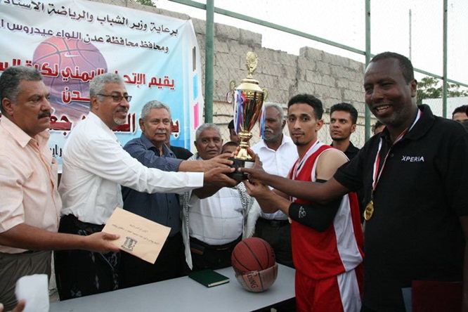  التلال يظفر بلقب بطولة الشهيد جعفر محمد سعد لكرة السلة بعدن