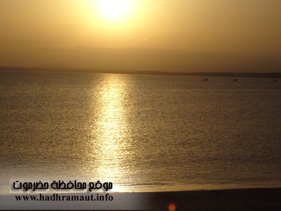 منظر لساحل شرمة مع الغروب 