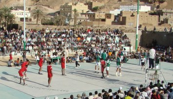 شباب القطن بطل طائرة اليمن 