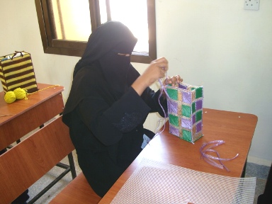 مناقشة آلية تسويق منتجات مركز الأسر المنتجة والجمعيات النسوية بوادي حضرموت