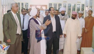 محافظ حضرموت يطلع على النشاط التعليمي لدار المصطفى للدارسات الإسلامية